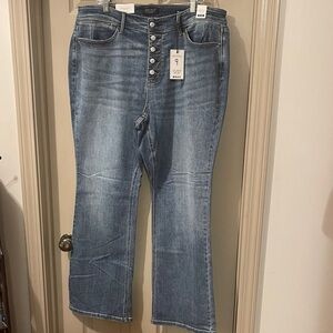 NWT Judy Blue Mid Rise Bootcut Denim Blue Jeans